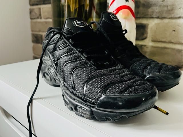 Nike Air Max Plus 42 rozmiar czarne wkładką 26,5 bardzo dobry stan