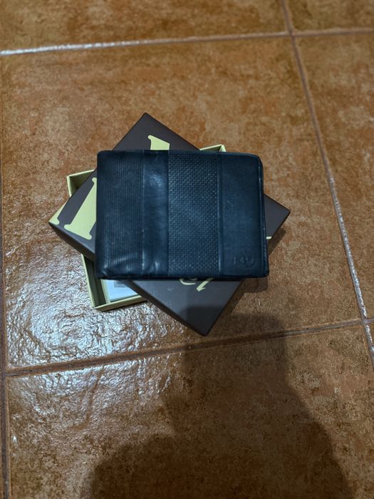 Carteira em Pele Preta