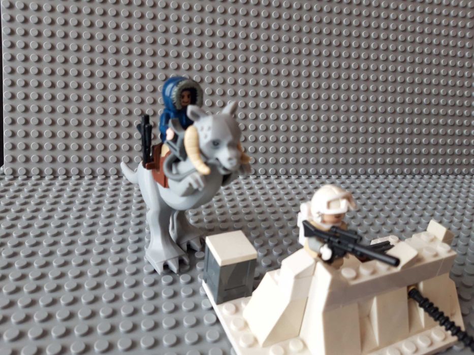 Lego 7749 Echo Base Star Wars Hoth