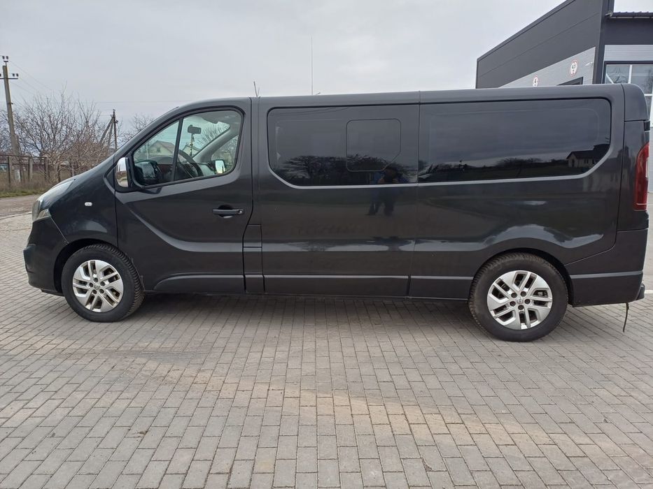 Продаю машину перший власник в Україні