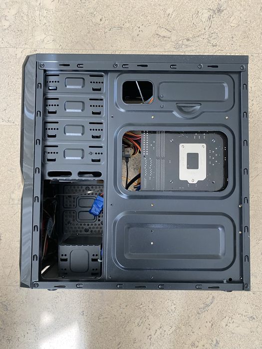 Настільний ПК (i3-8100, 1050 ti)
