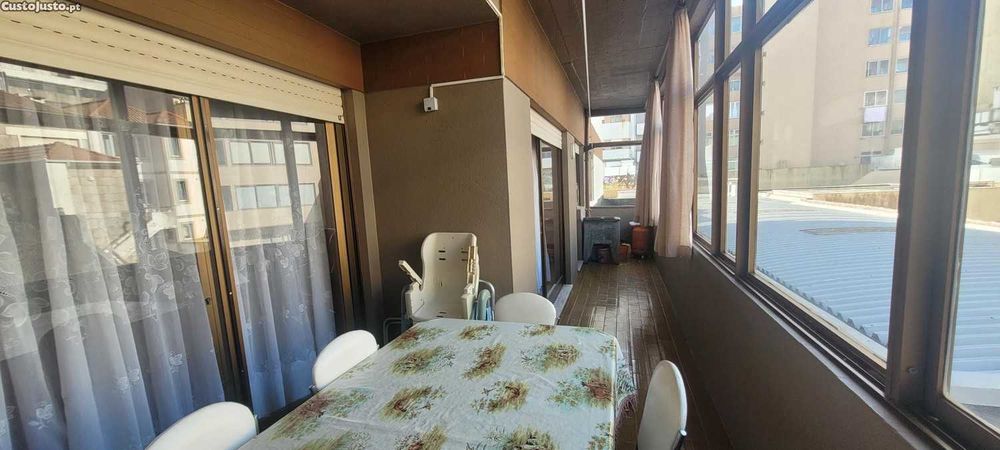 Póvoa de Varzim | Apartamento T2 + 1 na Praça João XXIII