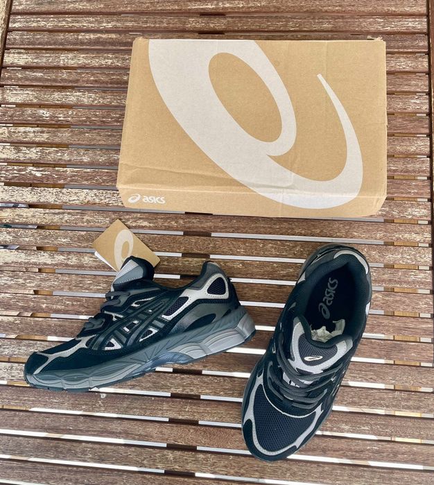 Asics Running/Sport Preto e Cinza – Novas com Caixa