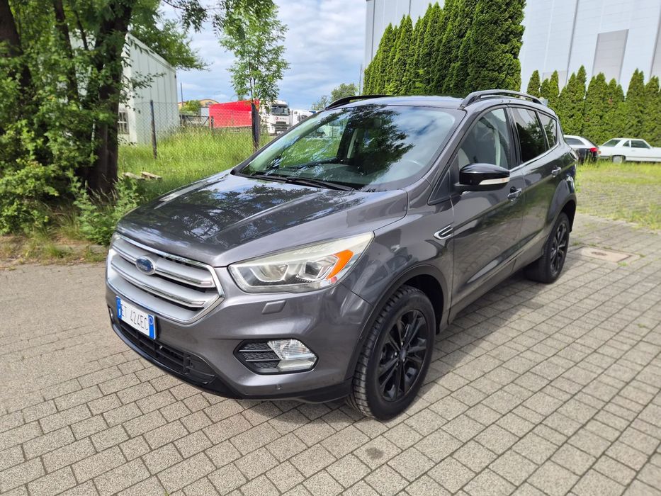 Ford Kuga 1.5 TDCI manual NAVI bez rdzy 130.000km kamera
