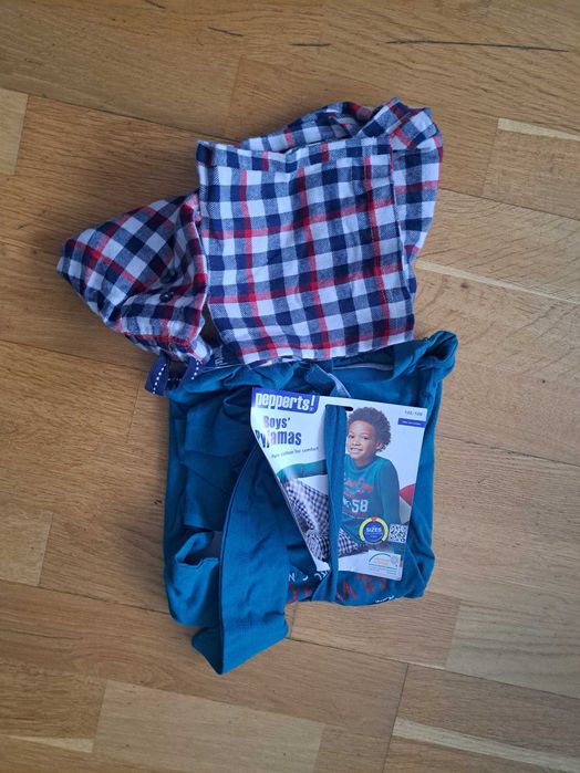 piżamka chłopięca nowa
