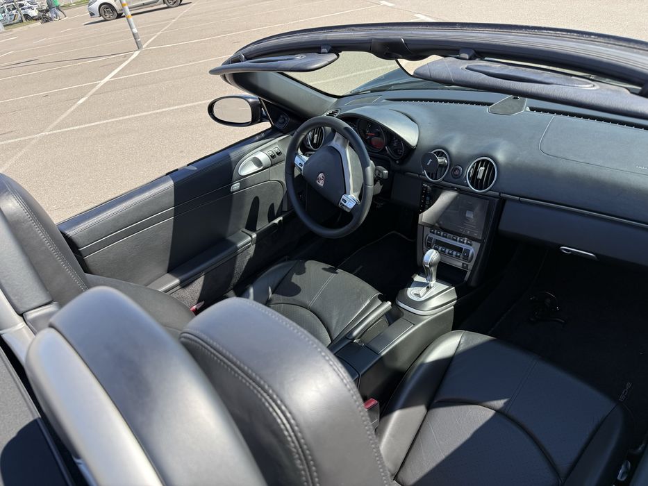 Porsche официальный