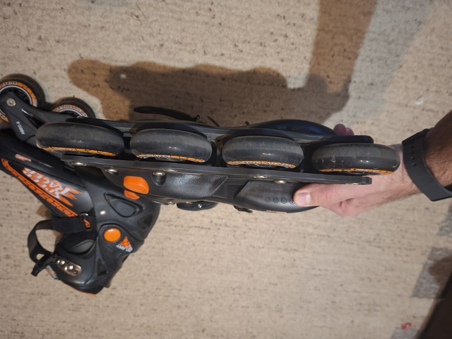 Дитячі ролики...