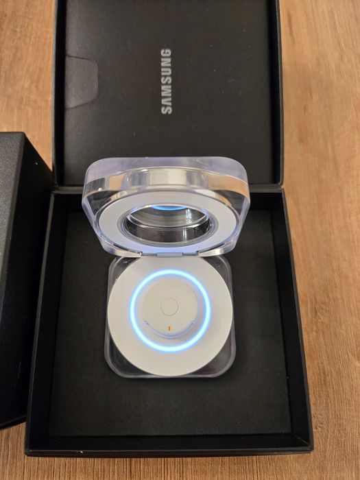 Samsung Galaxy Ring - size 12 Gold