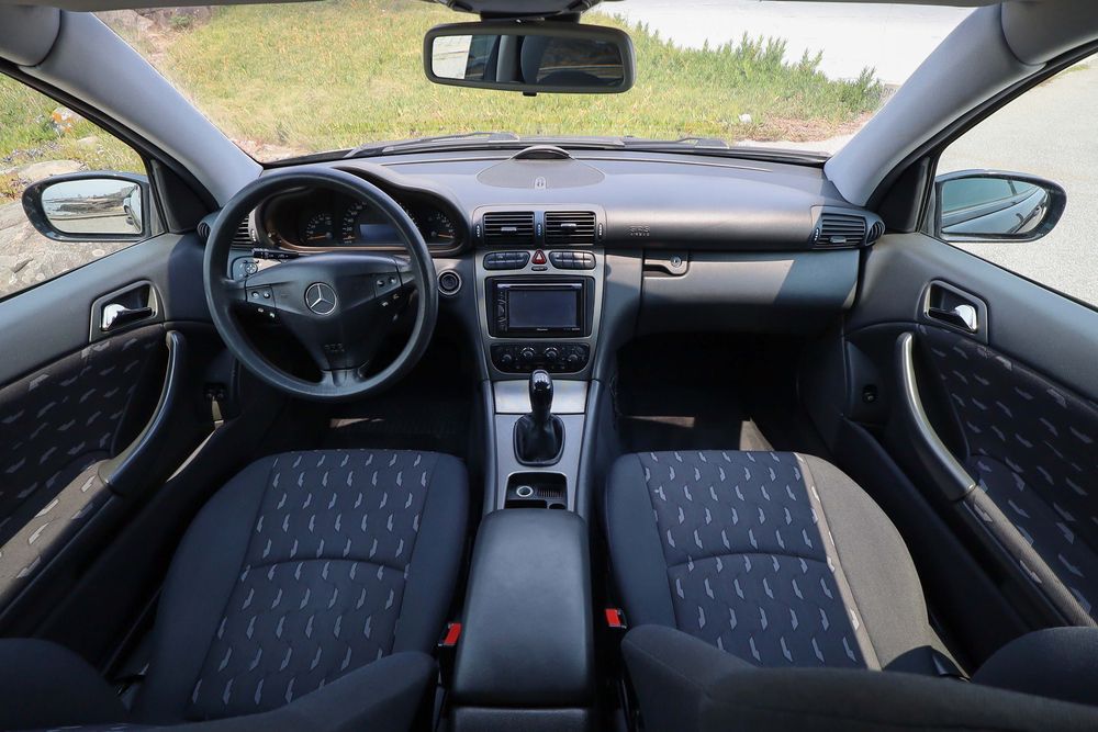 Mercedes Benz C220 Sport Coupe - Desde 90€/ mês