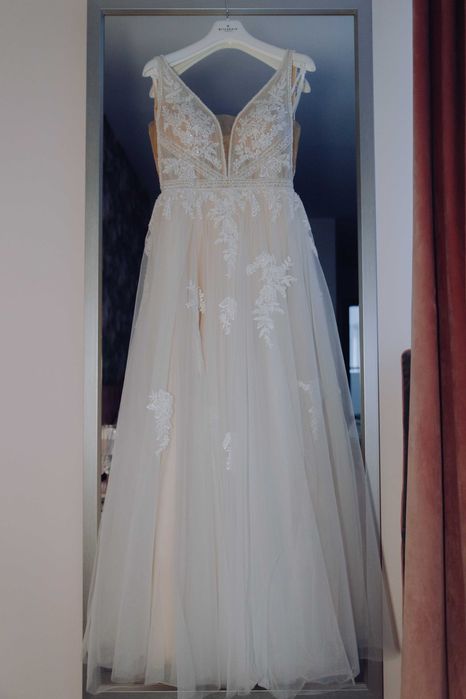 Suknia S. 161 cm + 7 cm obcas