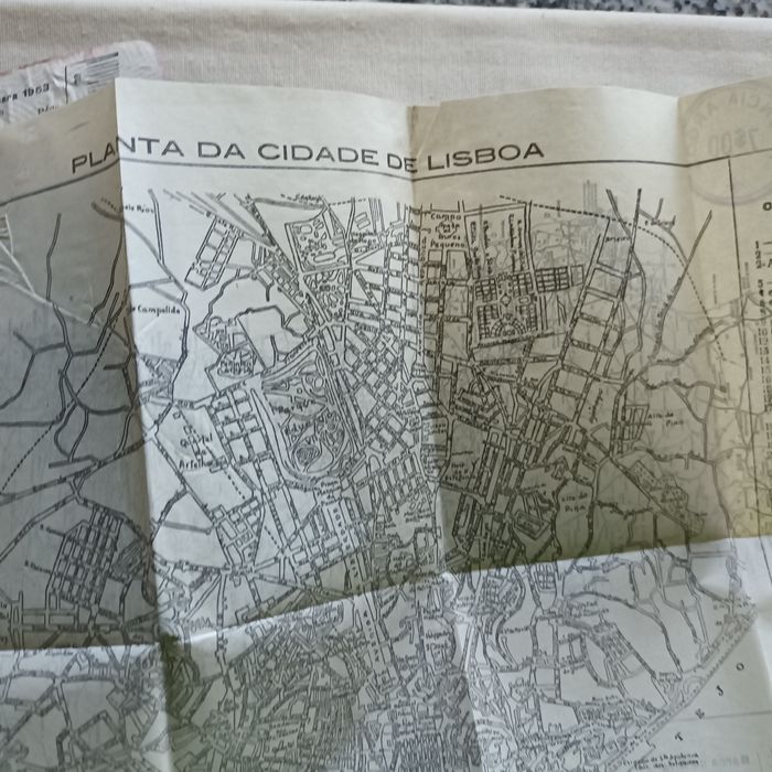 Ver fotos Agendas de algibeira 1952 e 1953 com mapa da cidade se lisbo