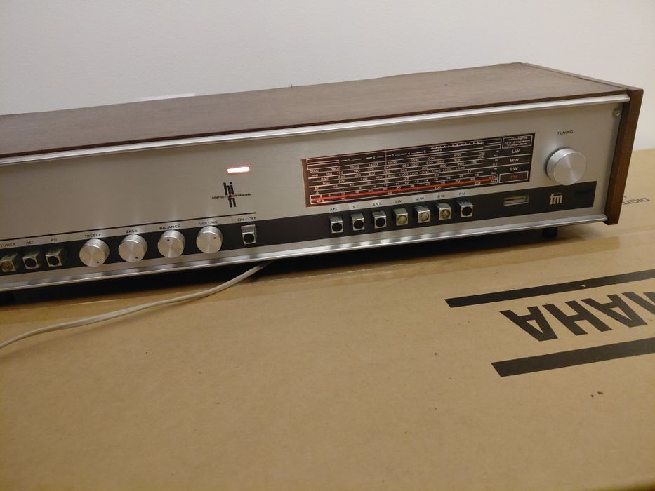 Radio antigo Philips