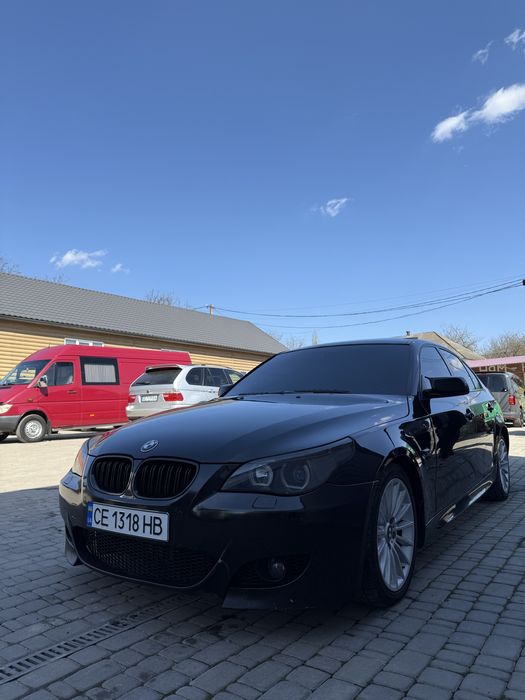 Чорний Бумер 5 Е60