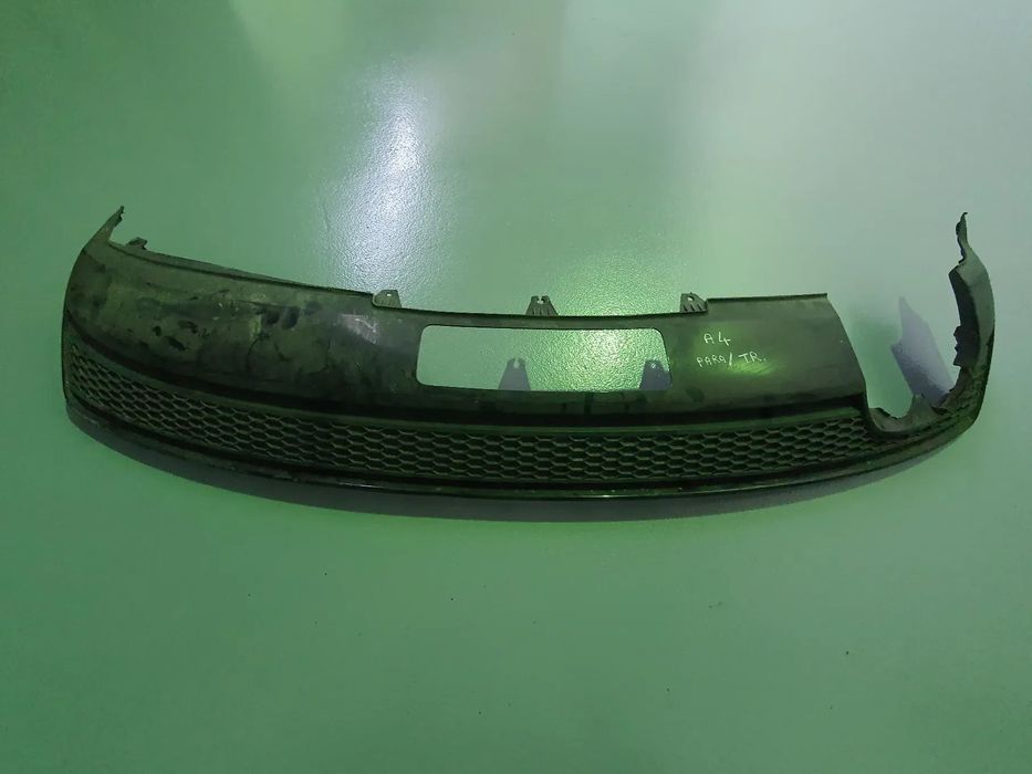 DIFUSOR AUDI A4 AVANT B8  / 8K0807521J