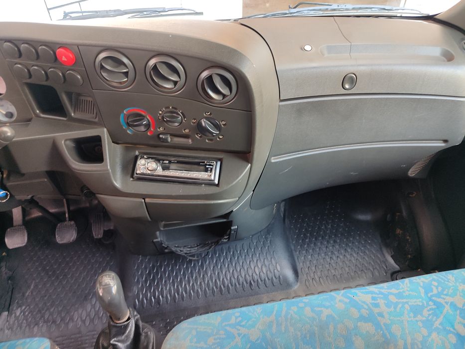 Iveco Daily 2.8TD 7 Lugares
