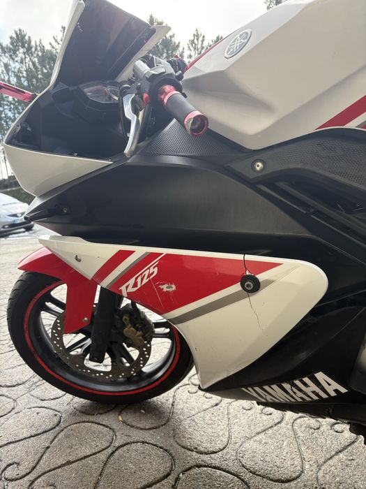 Yamaha yzf125r 2008