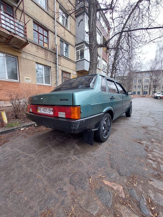 Продам ваз 21099 1.6