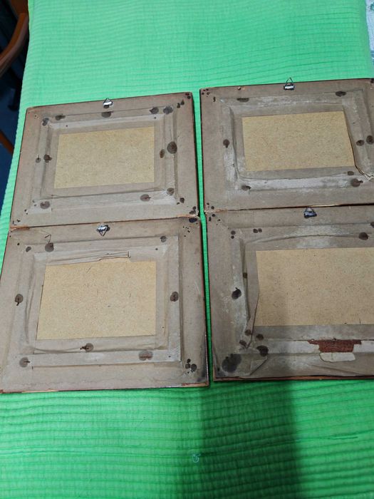 4 quadros motivos de caça gravados no próprio quadro