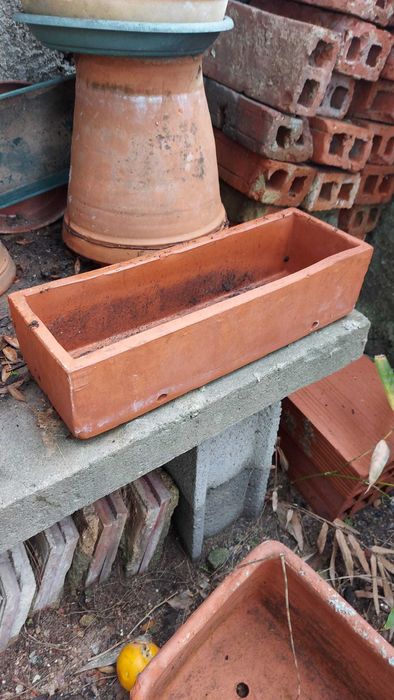 Vasos de barro variados