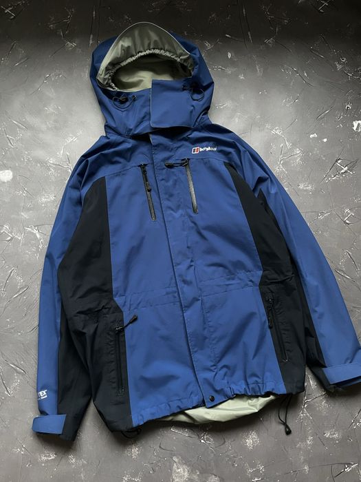 Ветровка Berghaus