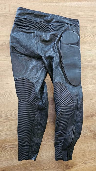 Komplet skórzany na motor rozm. M/ L