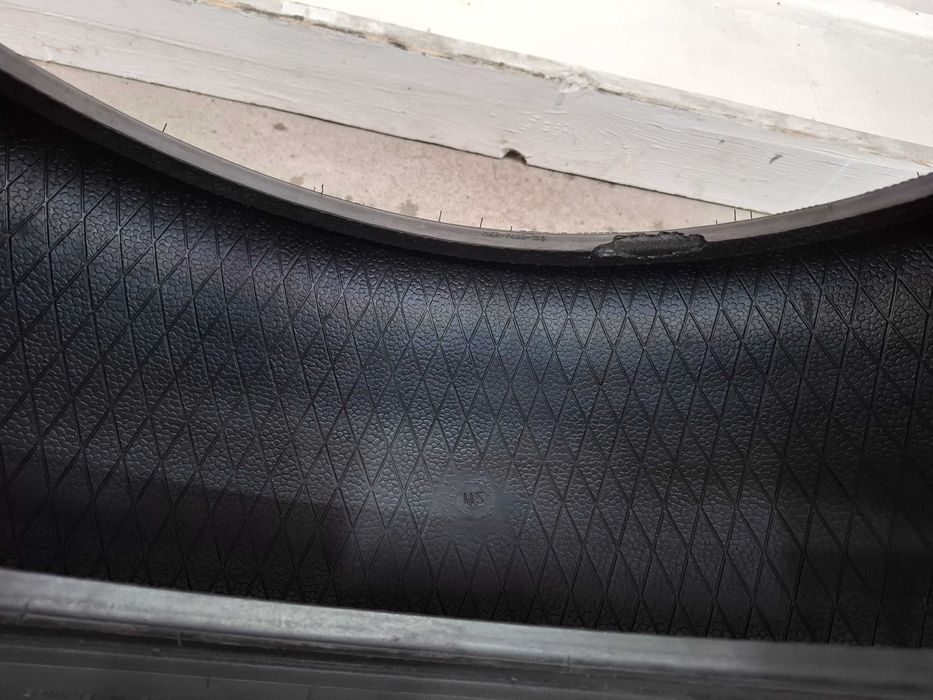 1x 235/55R18 Goodyear Vector 4seasons G3 6,1mm 25r.