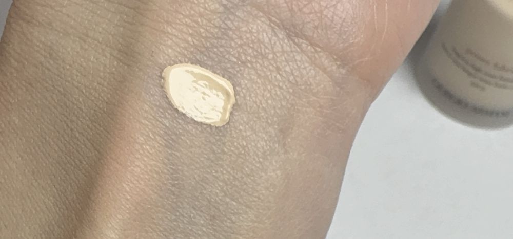 Тональний крем Armani Power Fabric