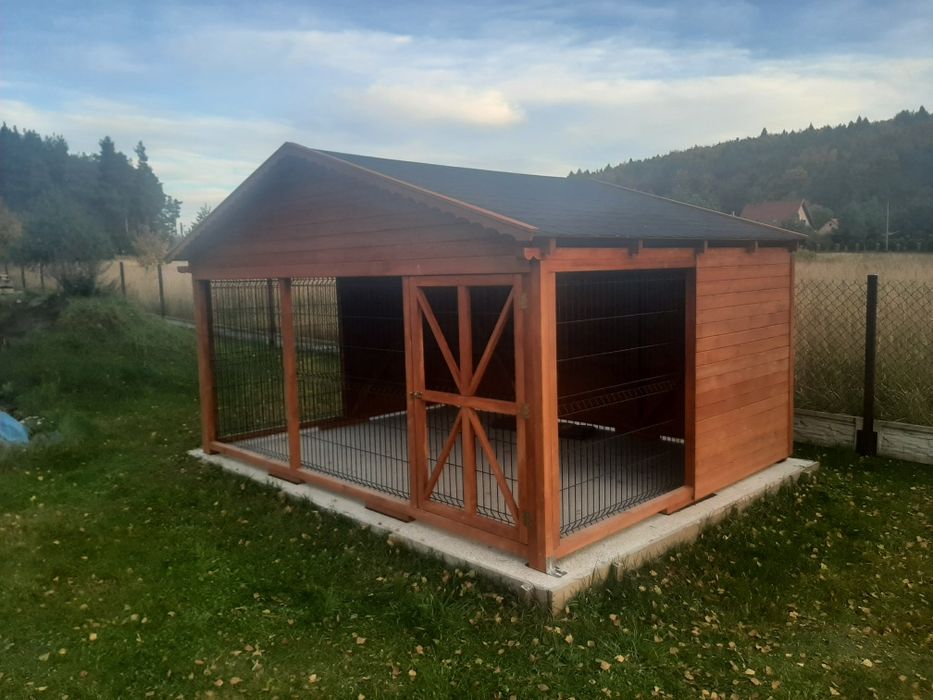 Kojec dla psa drewniany