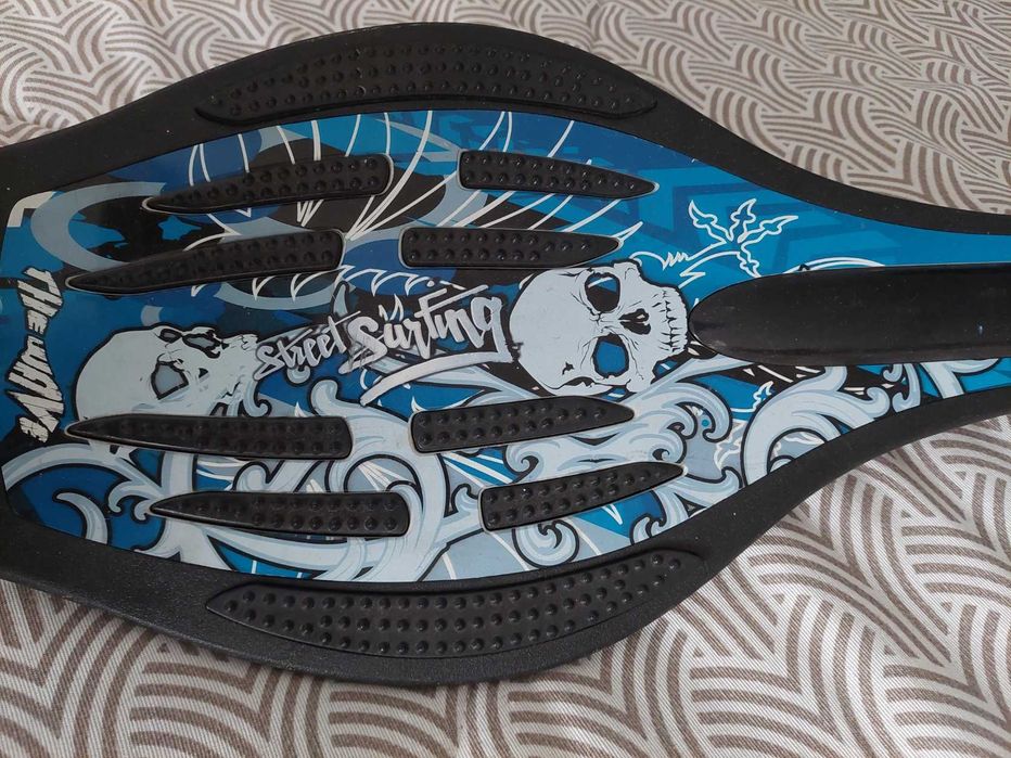 Waveboard Street Sufing