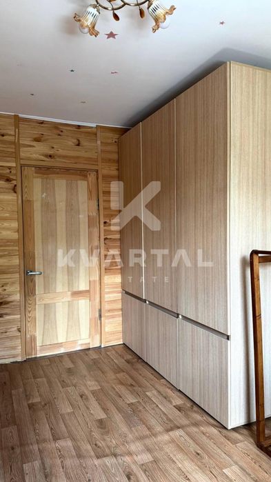 Продаж Будинок з ремотном Гостомель центр