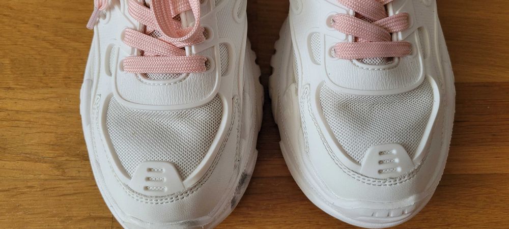 Buty sportowe białe 37 DeeZee