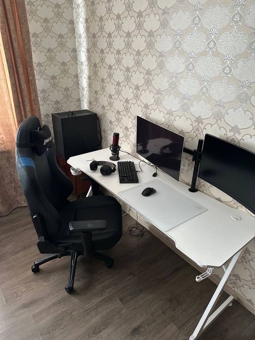 Игровой сетап пк + периферия + кресло + стол