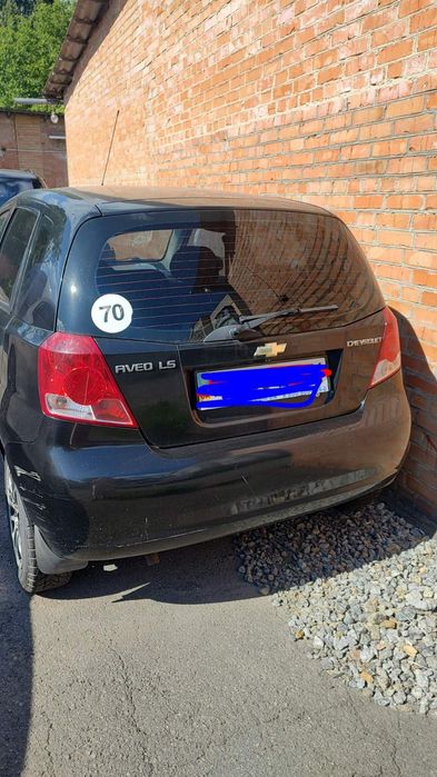 Автомобіль Shevrolet Aveo