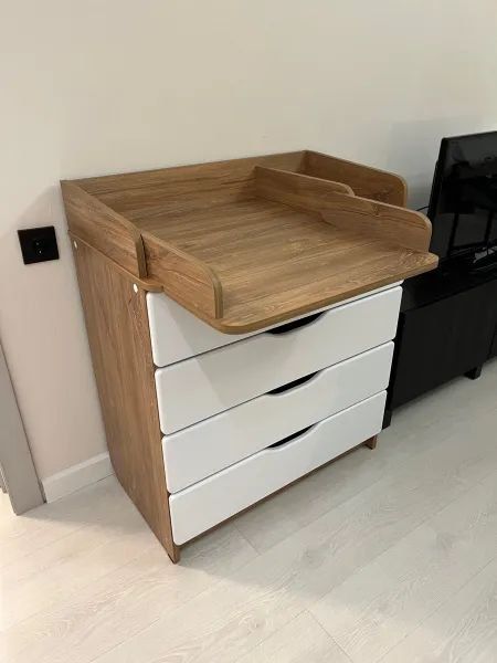 СрОчнО!!комод с пеленальным столом б.у.