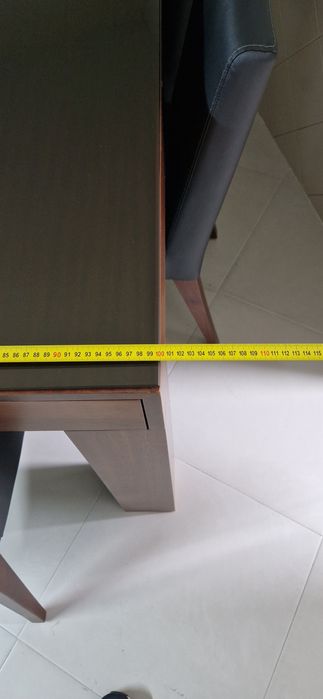 Mesa de Jantar + Cadeiras