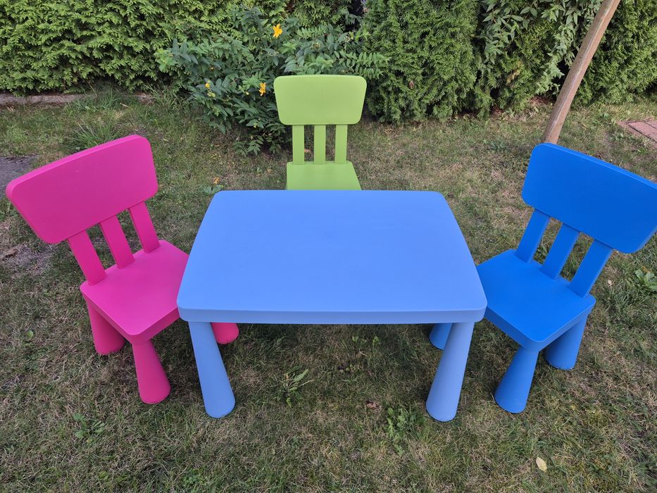 Stół i 3 krzesła Mammut Ikea