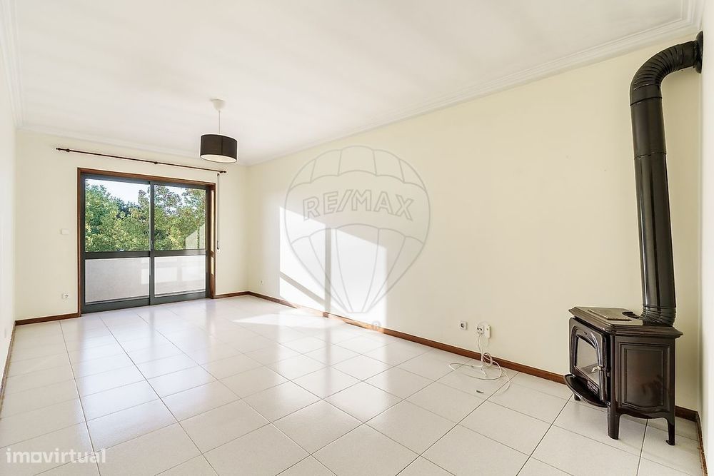 Apartamento T3 para arrendamento