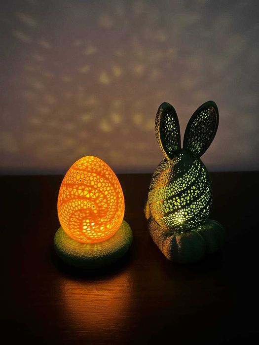 Ręcznie robiona lampka nocna LED – Zajączek Wielkanocny