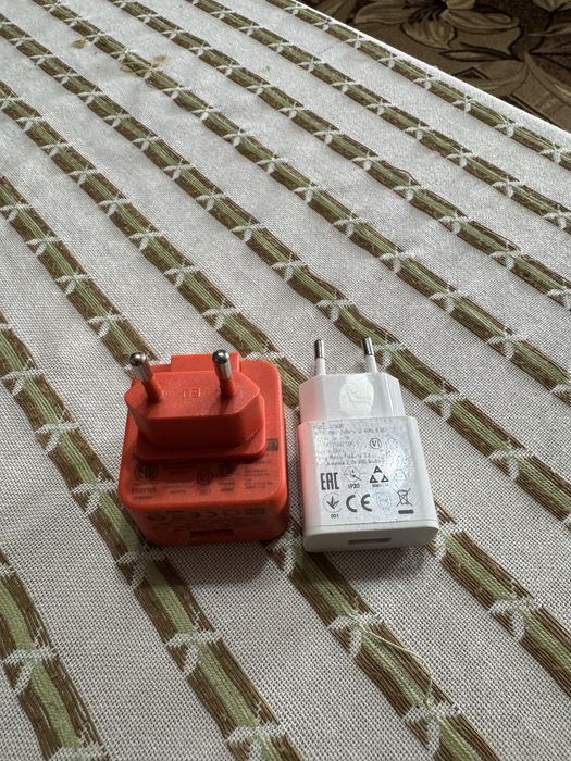 Блок для телефона