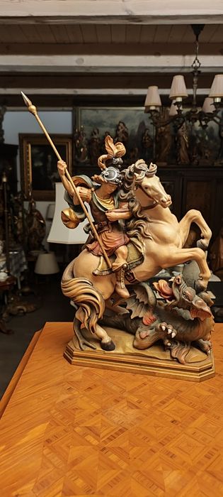 Figura z drewna polichromia Św Jerzy 42cm