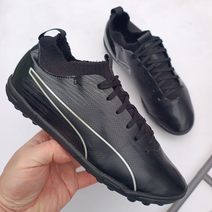 Футбольні сороконіжки Puma р42 довжина устілки по факту 26см