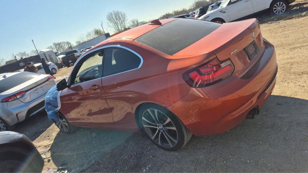 Бмв 230i повний привід
