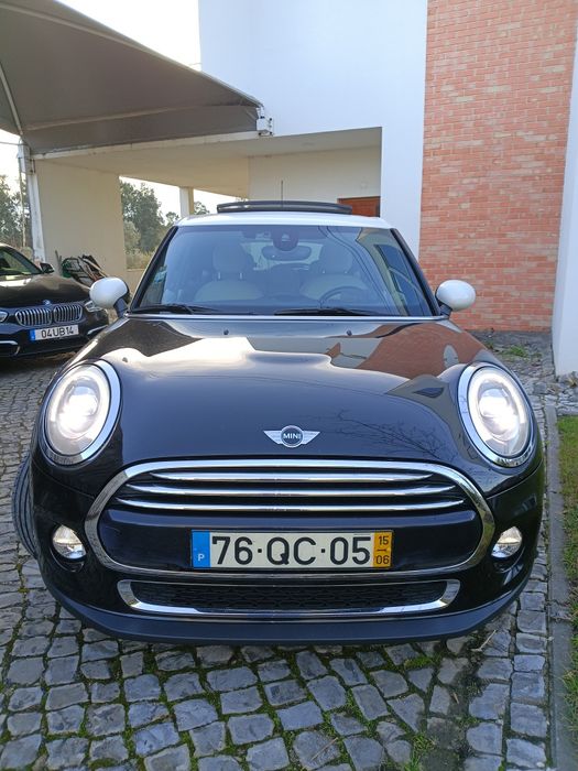 Mini Cooper D com todos os extras, sempre assistindo na marca.