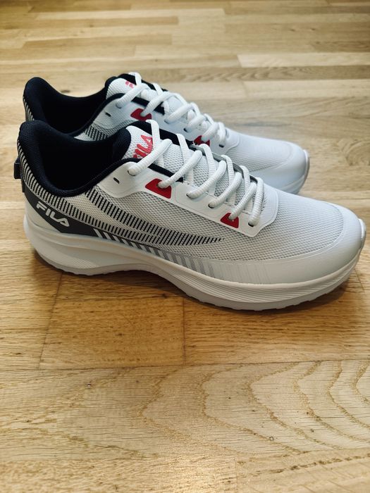 Fila білі, 43 розмір, стан 10/10