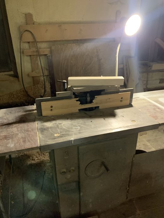 Станок деревообробний звоніть на телефон смс не відповідаю