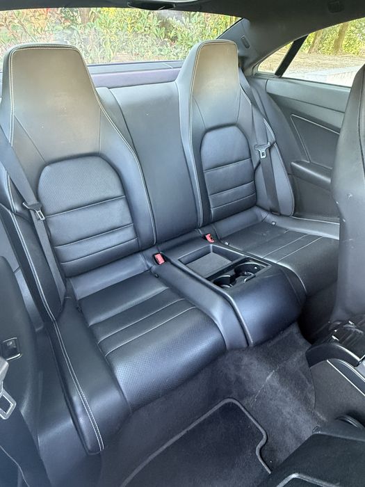 Mercedes-Benz E 220 — fotografia 7