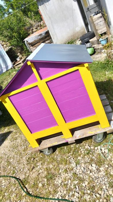 Casa para cao de porte medio