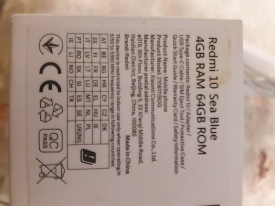 Sprzedam Xiaomi Redmi 10 4/64Gb cały komplet