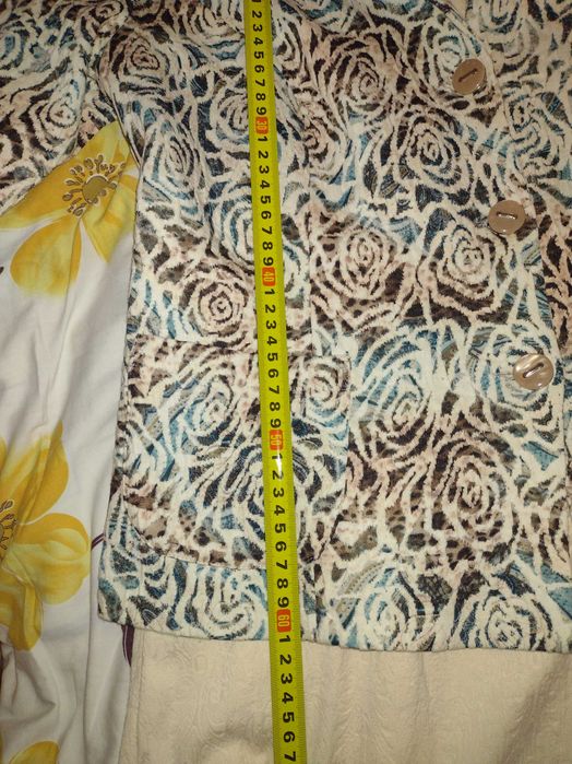 Sprzedam sukienkę z marynarką rozmiar 48