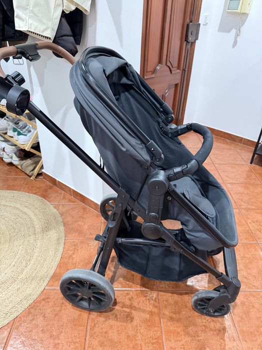 Carrinho mais alcofa e ovo para bebe